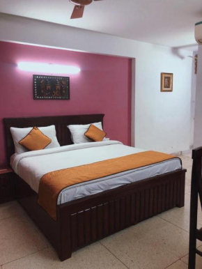 Awasthi Kozi Stays B&B - closest to VFS